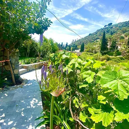 Casa Della Bella Vita. Sea View Appartement. Bordighera